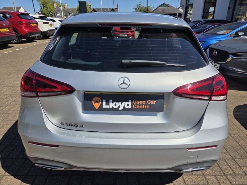 2018 (18) MERCEDES-BENZ A CLASS A180d AMG Line 5dr Auto 5349985