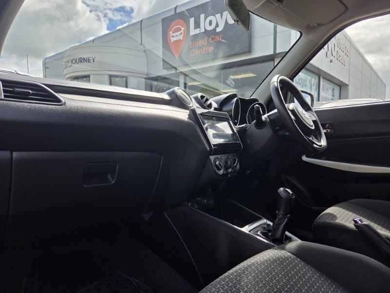 2019 (19) SUZUKI SWIFT 1.0 Boosterjet SZ-T 5dr 5365173