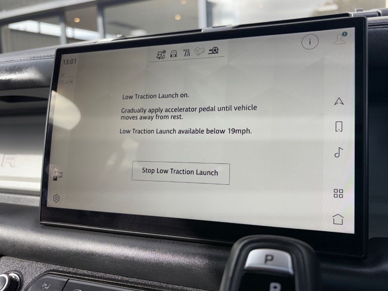 2024 (24) LAND ROVER DEFENDER 2.0 P400e X-Dynamic HSE 110 5dr Auto 4648503