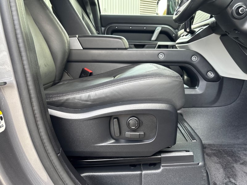 2024 (24) LAND ROVER DEFENDER 2.0 P400e X-Dynamic HSE 110 5dr Auto 4648488