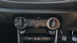 2018 (18) KIA PICANTO 1.0 1 5dr 5356200