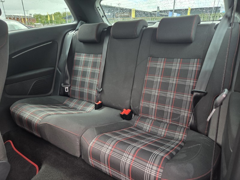 2016 (66) VOLKSWAGEN POLO 1.8 TSI GTI 3dr 5365410