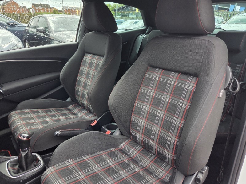 2016 (66) VOLKSWAGEN POLO 1.8 TSI GTI 3dr 5365414
