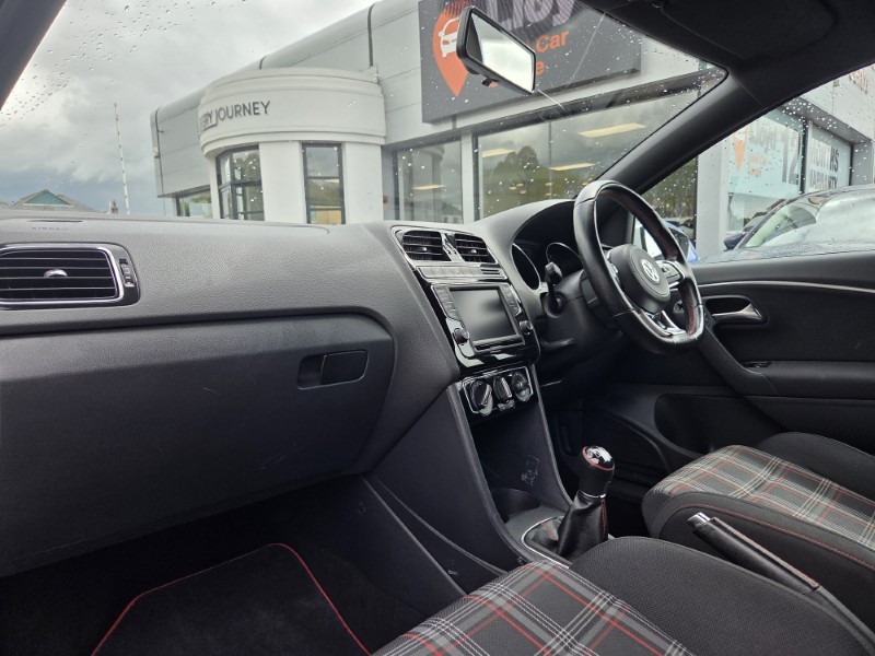 2016 (66) VOLKSWAGEN POLO 1.8 TSI GTI 3dr 5365408