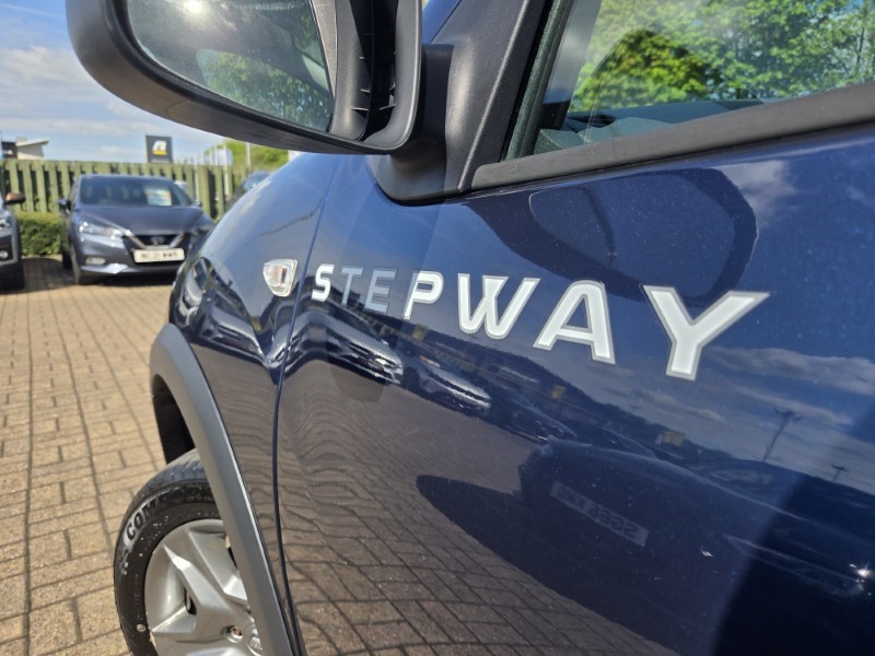 2019 (19) DACIA SANDERO STEPWAY 0.9 TCe Essential 5dr 5371399