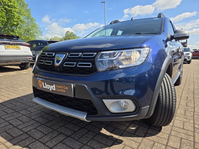 2019 (19) DACIA SANDERO STEPWAY 0.9 TCe Essential 5dr 5371398