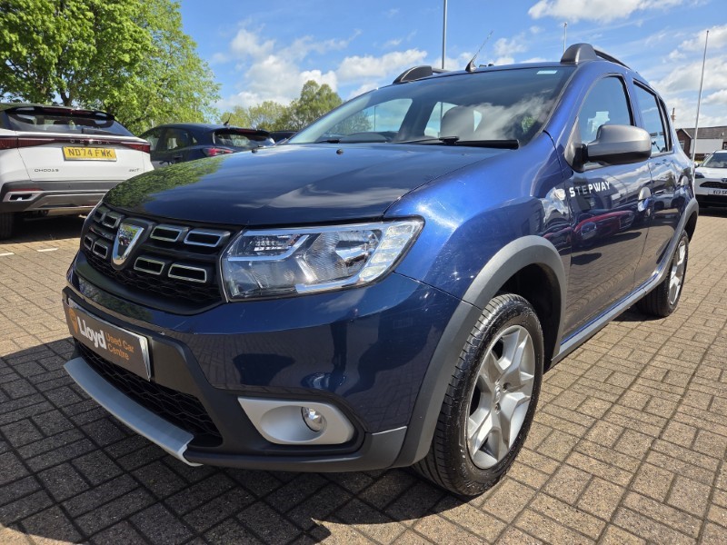 2019 (19) DACIA SANDERO STEPWAY 0.9 TCe Essential 5dr 5371396