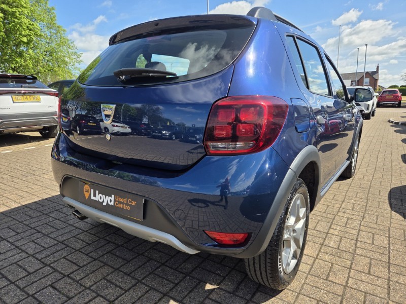 2019 (19) DACIA SANDERO STEPWAY 0.9 TCe Essential 5dr 5371404