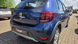 2019 (19) DACIA SANDERO STEPWAY 0.9 TCe Essential 5dr 5371404