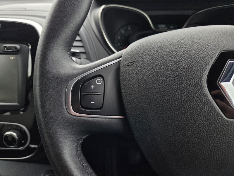 2019 (19) RENAULT CAPTUR 1.5 dCi 90 Iconic 5dr 5384826