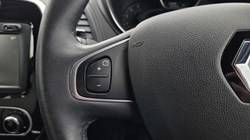 2019 (19) RENAULT CAPTUR 1.5 dCi 90 Iconic 5dr 5384826