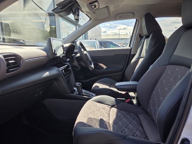 2024 (73) TOYOTA YARIS CROSS 1.5 Hybrid Excel 5dr CVT 5372207