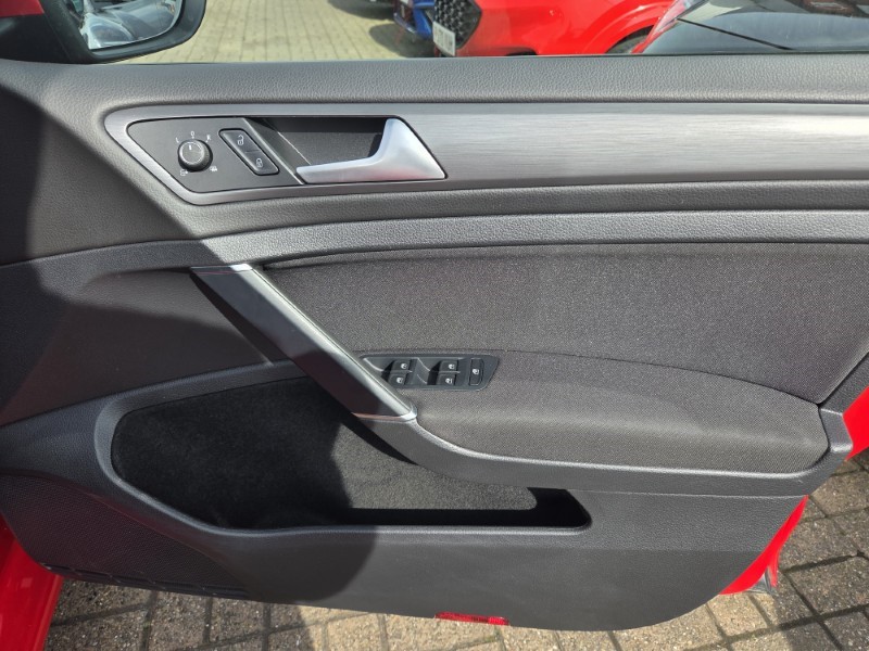 2019 (19) VOLKSWAGEN GOLF 1.5 TSI EVO 150 Match 5dr 5384584