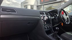 2019 (19) VOLKSWAGEN GOLF 1.5 TSI EVO 150 Match 5dr 5384581