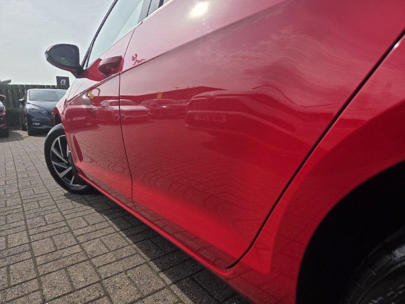 2019 (19) VOLKSWAGEN GOLF 1.5 TSI EVO 150 Match 5dr 5384566