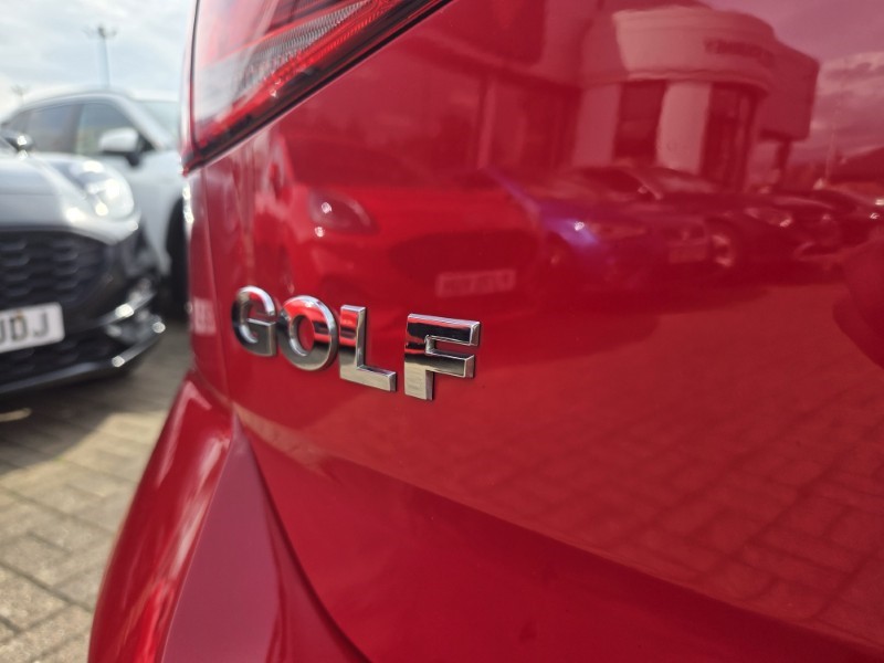 2019 (19) VOLKSWAGEN GOLF 1.5 TSI EVO 150 Match 5dr 5384567