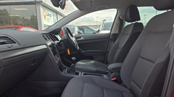 2019 (19) VOLKSWAGEN GOLF 1.5 TSI EVO 150 Match 5dr 5384582