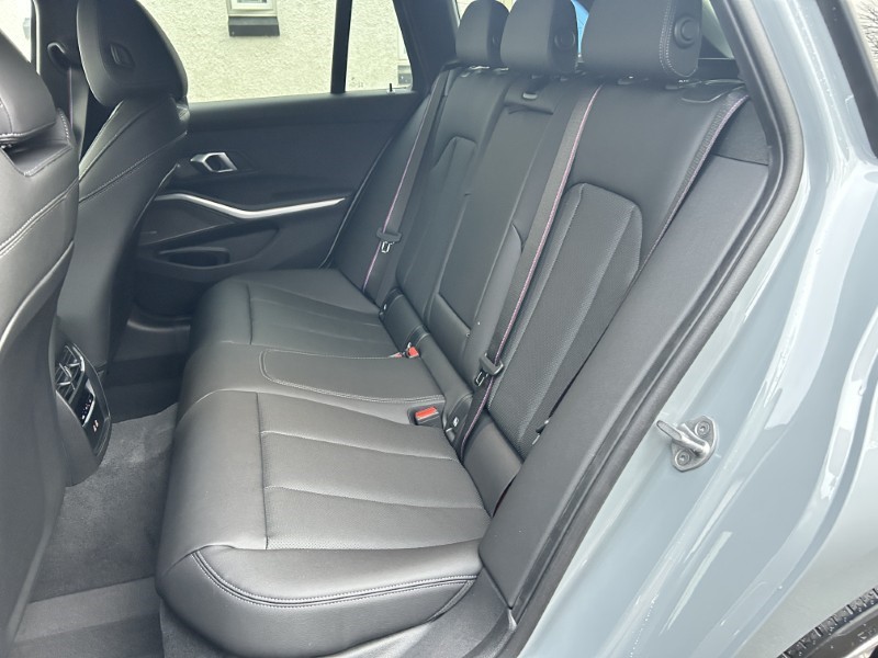  BMW 3 SERIES 320i M Sport 5dr Step Auto [Pro Pack] 4880143