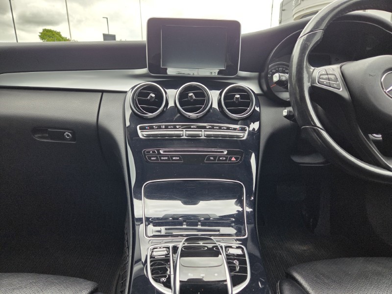 2017 (17) MERCEDES-BENZ C CLASS C220d SE 4dr 9G-Tronic 5399345