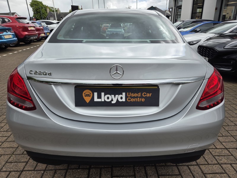 2017 (17) MERCEDES-BENZ C CLASS C220d SE 4dr 9G-Tronic 5399337