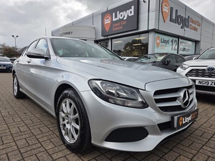 2017 (17) MERCEDES-BENZ C CLASS C220d SE 4dr 9G-Tronic