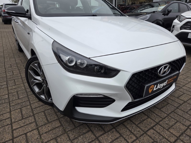2018 (68) HYUNDAI I30 1.4T GDI N Line PLUS 5dr 5384735