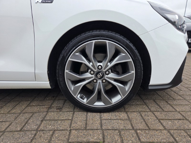 2018 (68) HYUNDAI I30 1.4T GDI N Line PLUS 5dr 5384730
