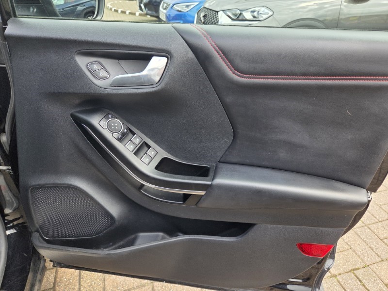 2020 (20) FORD PUMA 1.0 EcoBoost Hybrid mHEV 155 ST-Line X 1st Ed PLUS 5dr 5376818