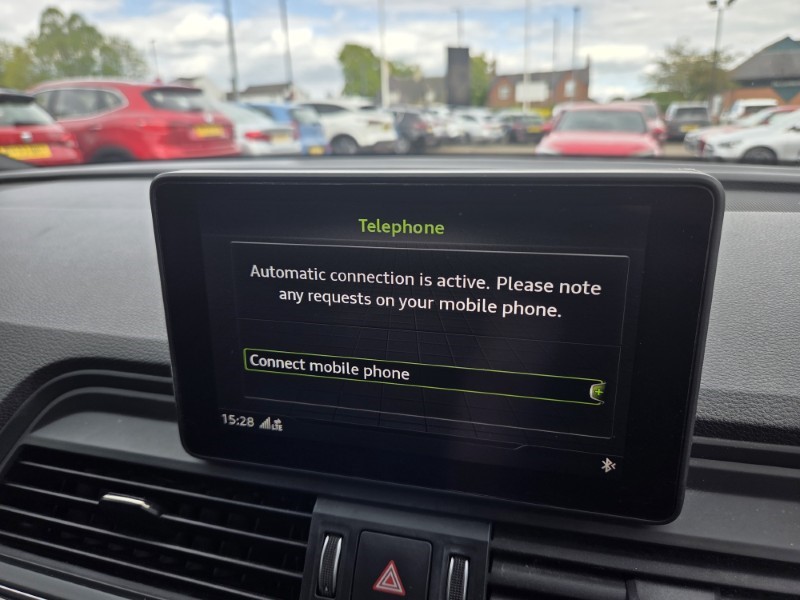 2018 (18) AUDI Q5 2.0 TDI Quattro S Line 5dr S Tronic 5382101