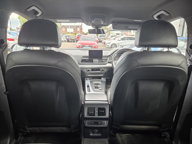2018 (18) AUDI Q5 2.0 TDI Quattro S Line 5dr S Tronic 5382081