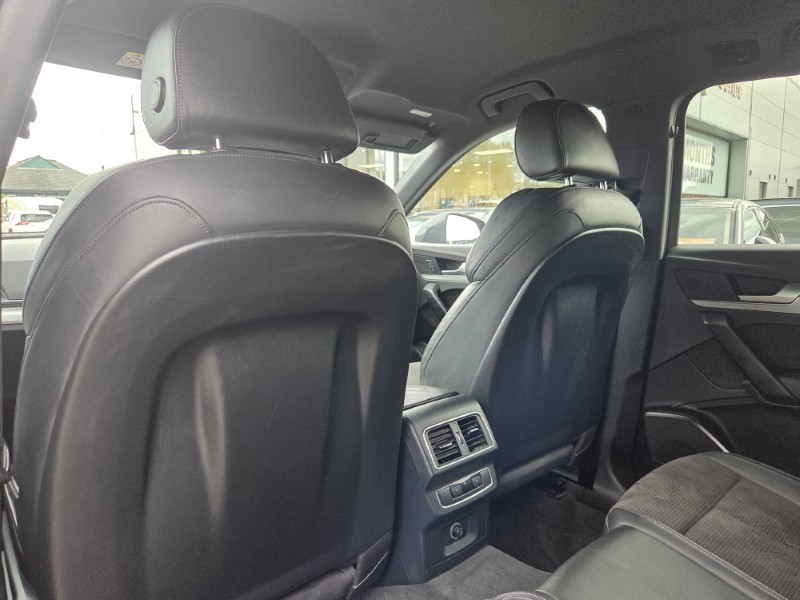 2018 (18) AUDI Q5 2.0 TDI Quattro S Line 5dr S Tronic 5382083