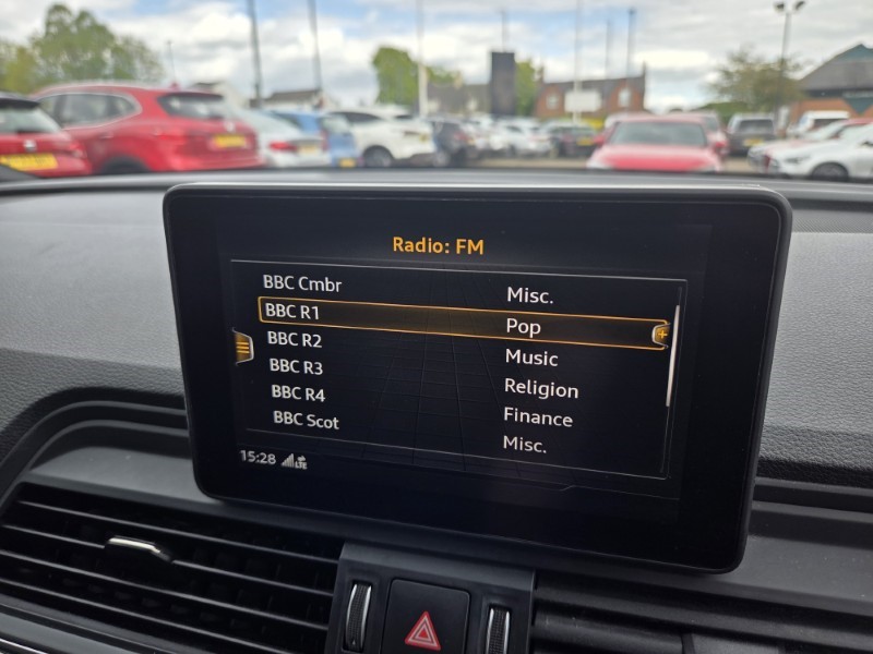 2018 (18) AUDI Q5 2.0 TDI Quattro S Line 5dr S Tronic 5382099