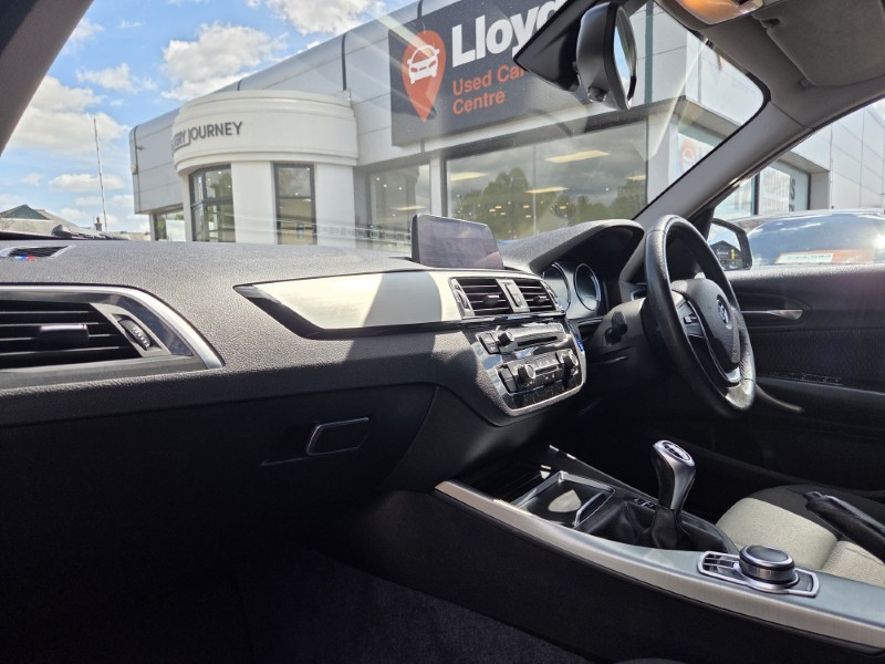 2018 (68) BMW 1 SERIES 118d SE 5dr [Nav/Servotronic] 5377918