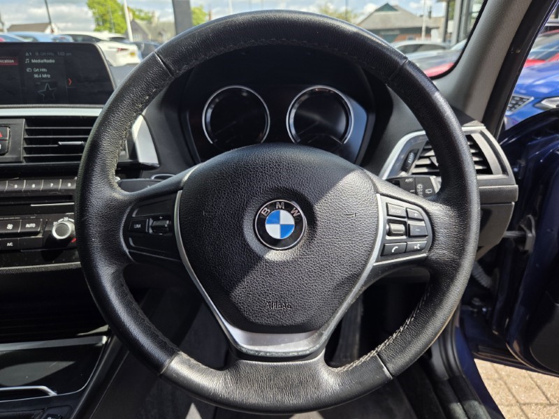 2018 (68) BMW 1 SERIES 118d SE 5dr [Nav/Servotronic] 5377925