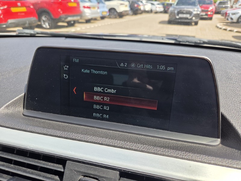 2018 (68) BMW 1 SERIES 118d SE 5dr [Nav/Servotronic] 5377929