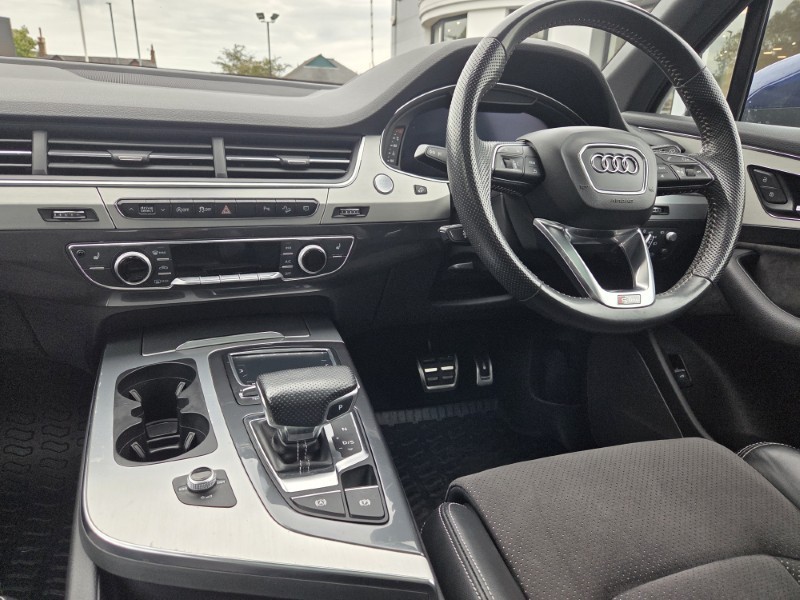 2019 (19) AUDI Q7 3.0 TDI Quattro S Line 5dr Tip Auto 5382131