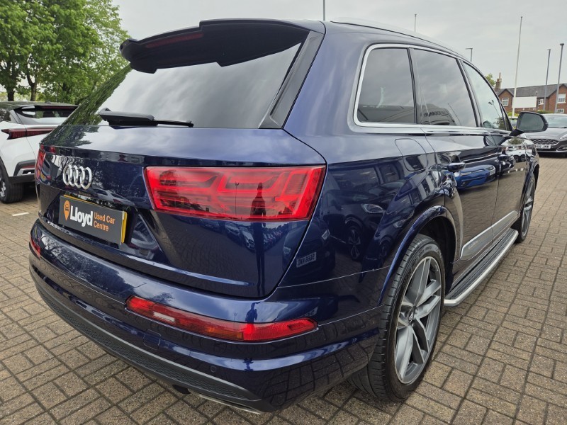 2019 (19) AUDI Q7 3.0 TDI Quattro S Line 5dr Tip Auto 5382122
