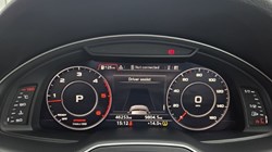 2019 (19) AUDI Q7 3.0 TDI Quattro S Line 5dr Tip Auto 5382148