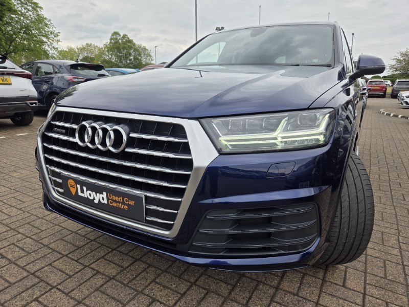 2019 (19) AUDI Q7 3.0 TDI Quattro S Line 5dr Tip Auto 5382114