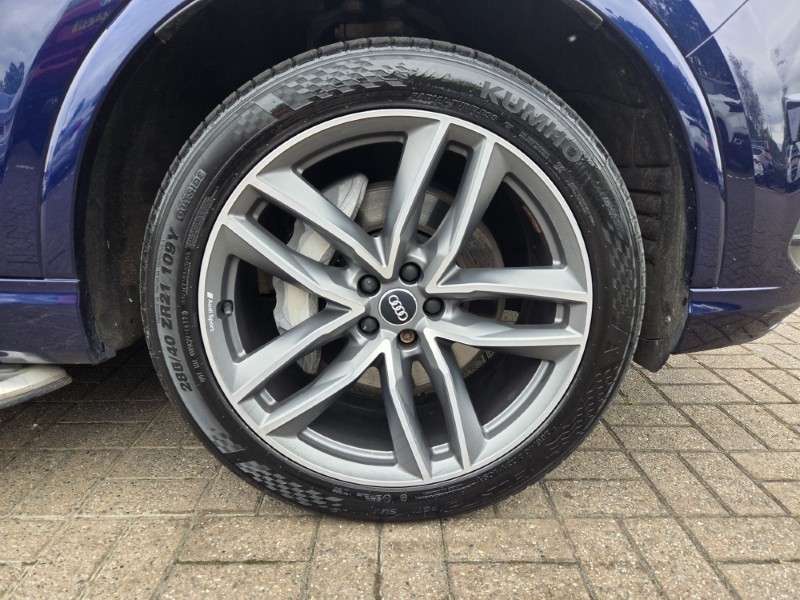 2019 (19) AUDI Q7 3.0 TDI Quattro S Line 5dr Tip Auto 5382108