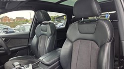 2019 (19) AUDI Q7 3.0 TDI Quattro S Line 5dr Tip Auto 5382137