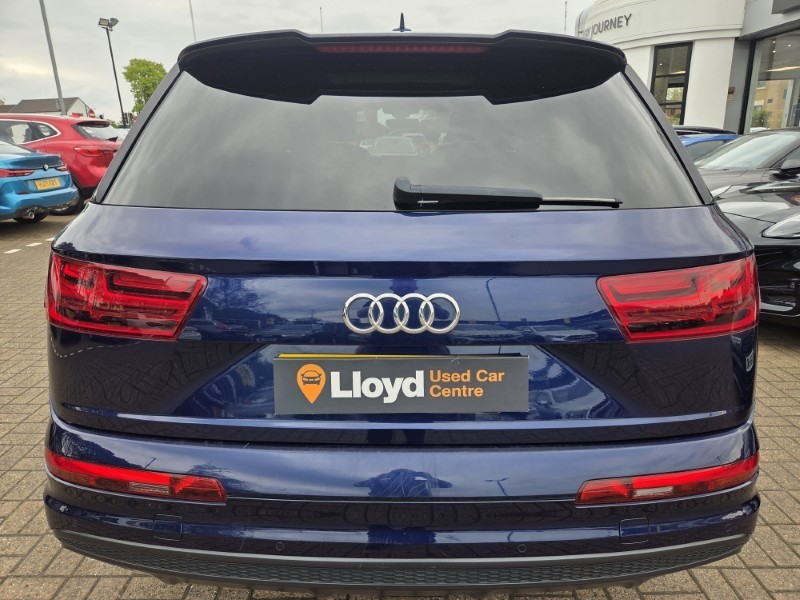 2019 (19) AUDI Q7 3.0 TDI Quattro S Line 5dr Tip Auto 5382121