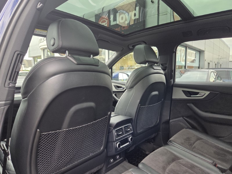 2019 (19) AUDI Q7 3.0 TDI Quattro S Line 5dr Tip Auto 5382128