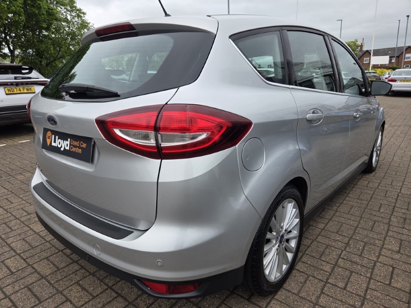 2017 (17) FORD C-MAX 1.5 TDCi Titanium 5dr 5384851