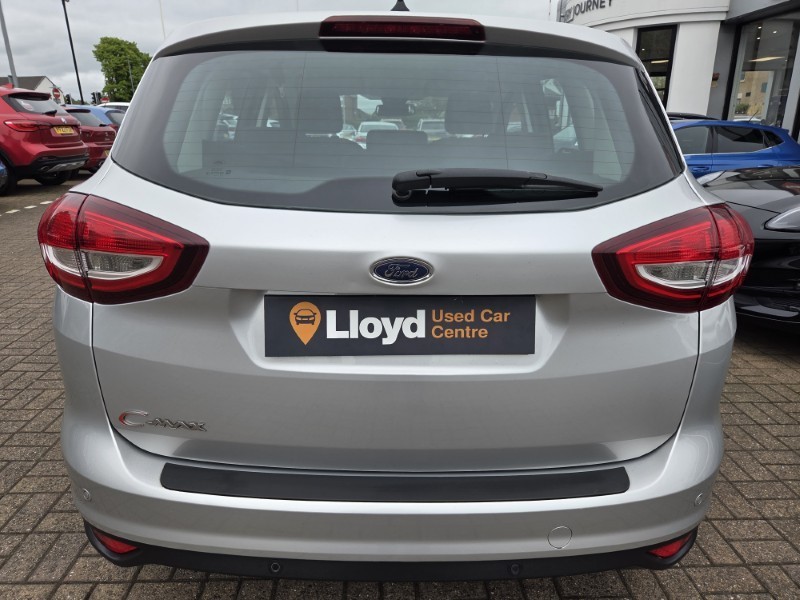 2017 (17) FORD C-MAX 1.5 TDCi Titanium 5dr 5384850