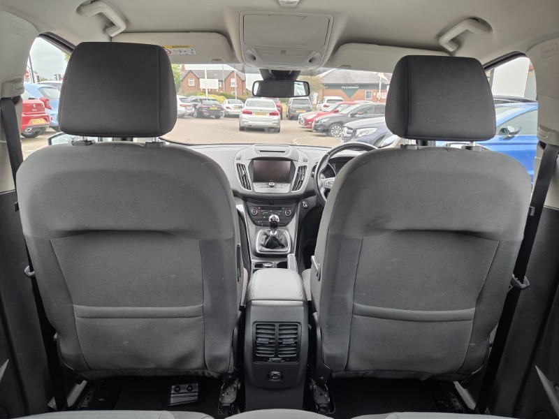 2017 (17) FORD C-MAX 1.5 TDCi Titanium 5dr 5384854