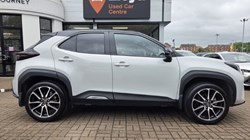 2023 (23) TOYOTA YARIS CROSS 1.5 Hybrid GR Sport 5dr CVT 5428288