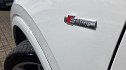 2020 (70) AUDI Q2 35 TFSI S Line 5dr 5401423