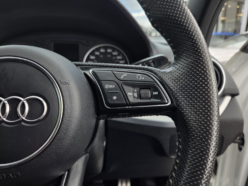 2020 (70) AUDI Q2 35 TFSI S Line 5dr 5401446