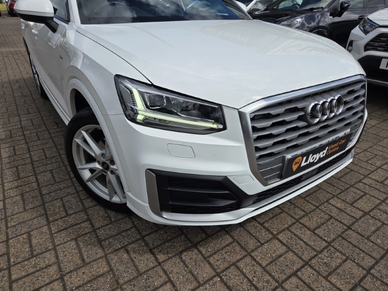 2020 (70) AUDI Q2 35 TFSI S Line 5dr 5401421